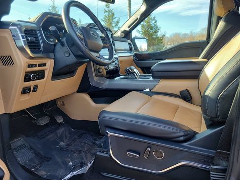 Used 2023 Ford F150 Lariat w/ Equipment Group 502A High AWD/4WD image 8