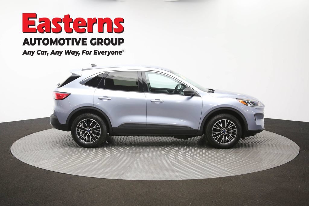 Used 2022 Ford Escape SE w/ Convenience Package FWD image 48