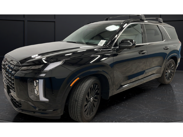 Used 2025 Hyundai Palisade Calligraphy AWD/4WD image 3