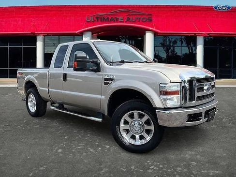 Used 2008 Ford F250 Lariat AWD/4WD image 2