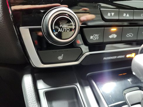 Used 2018 Honda CR-V EX image 21