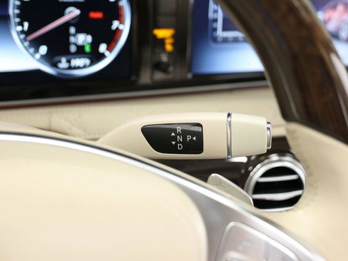 Used 2016 Mercedes-Benz Maybach S 600 image 33
