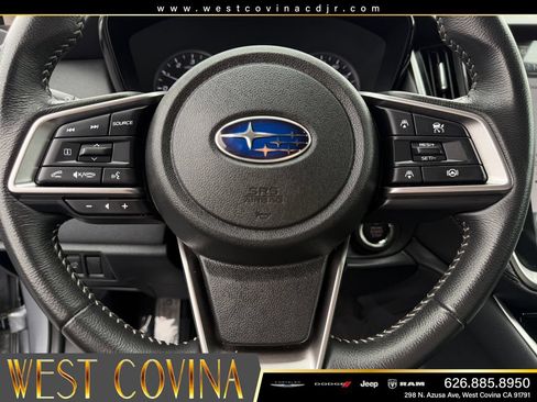 Used 2025 Subaru Outback Premium AWD/4WD image 27