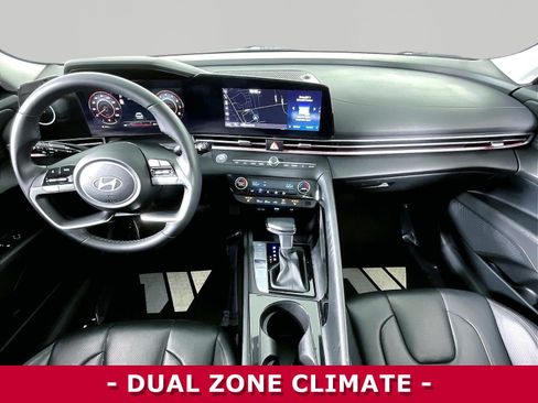 Used 2024 Hyundai Elantra Limited FWD image 7