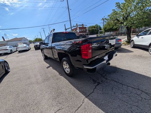 Used 2018 Chevrolet Silverado 1500 LT w/ All Star Edition AWD/4WD image 8