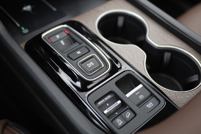 New 2026 Honda Pilot Elite image 5