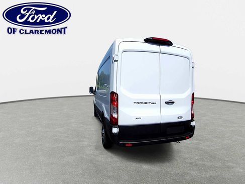 New 2026 Ford Transit 250 148 Medium Roof Extended AWD image 6