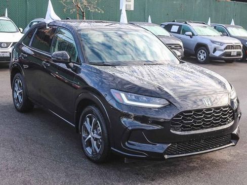 Used 2024 Honda HR-V EX-L image 3