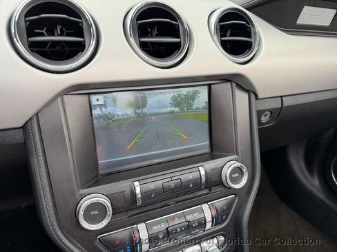 Used 2017 Ford Mustang Premium RWD image 63