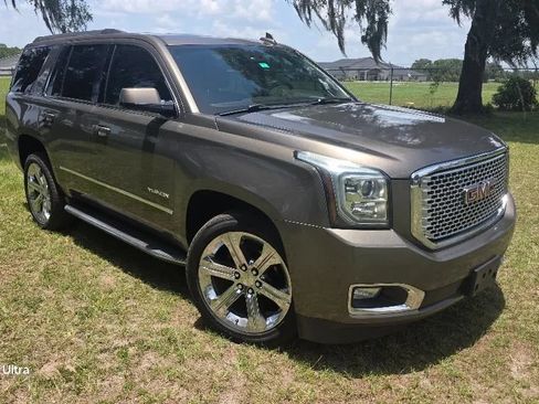 Used 2016 GMC Yukon SLT w/ Open Road Package RWD image 3