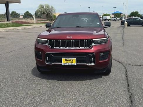 Used 2022 Jeep Grand Cherokee Overland AWD/4WD image 3