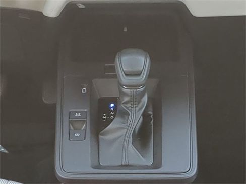 Certified 2026 Toyota Corolla Cross L image 19