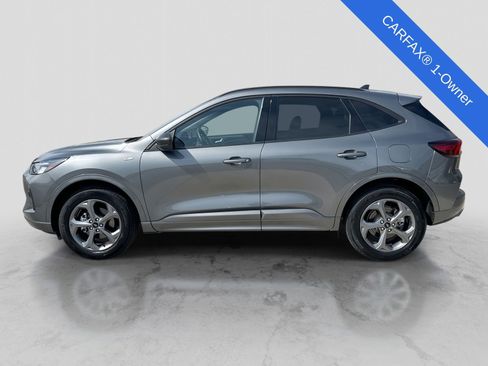 Used 2024 Ford Escape ST-Line w/ Tech Pack #1 AWD/4WD image 3