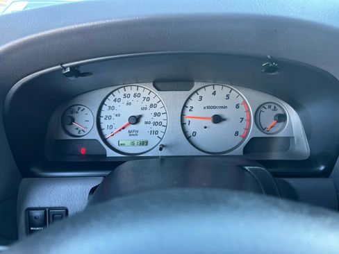 Used 2001 Nissan Xterra SE AWD/4WD image 12