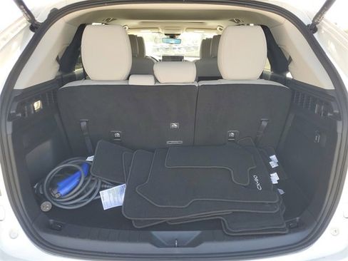 Certified 2024 MAZDA CX-90 Plug-In Hybrid w/ Preferred image 8