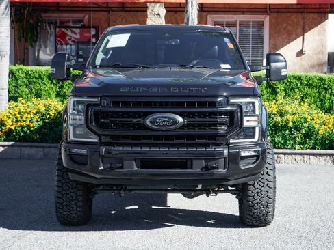 Used 2020 Ford F350 Lariat image 3