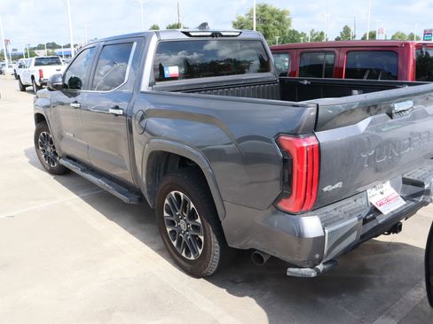 Used 2024 Toyota Tundra Limited AWD/4WD image 8
