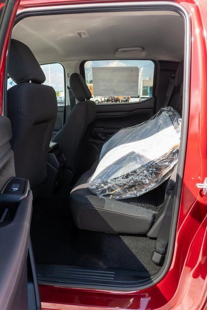New 2026 Ford Ranger XLT w/ Equipment Group 301A High AWD/4WD image 8