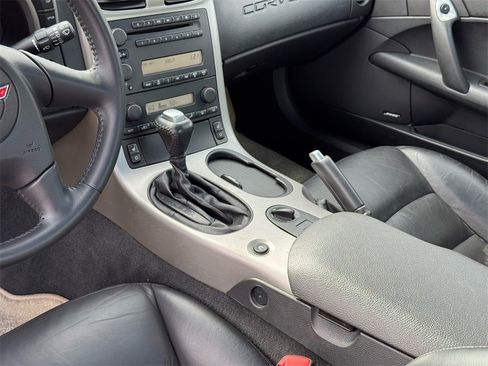 Used 2005 Chevrolet Corvette Coupe w/ Preferred Equipment Group image 14