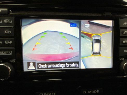 Used 2015 Nissan Juke SV w/ Technology Package image 31