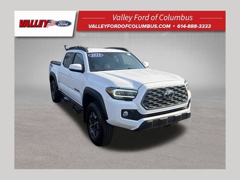Used 2023 Toyota Tacoma TRD Off-Road AWD/4WD image 1