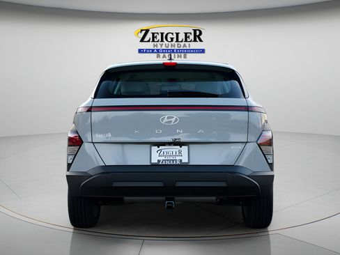 Certified 2026 Hyundai Kona SE AWD/4WD image 6