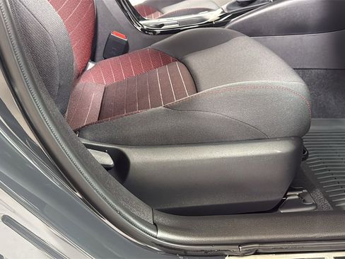 Certified 2025 Toyota Corolla SE image 20