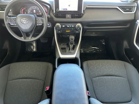 Used 2023 Toyota RAV4 XLE image 12