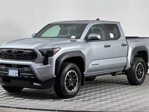 New 2025 Toyota Tacoma TRD Off-Road image 8