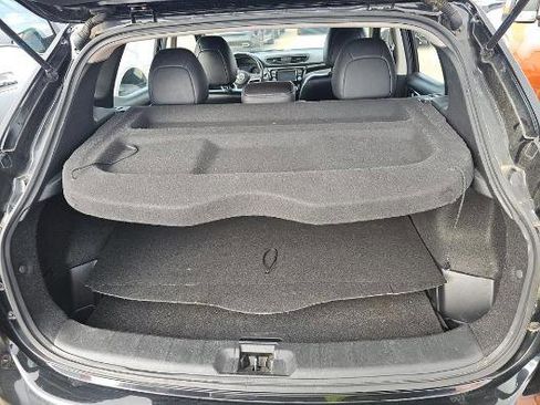 Used 2018 Nissan Rogue Sport SL image 7