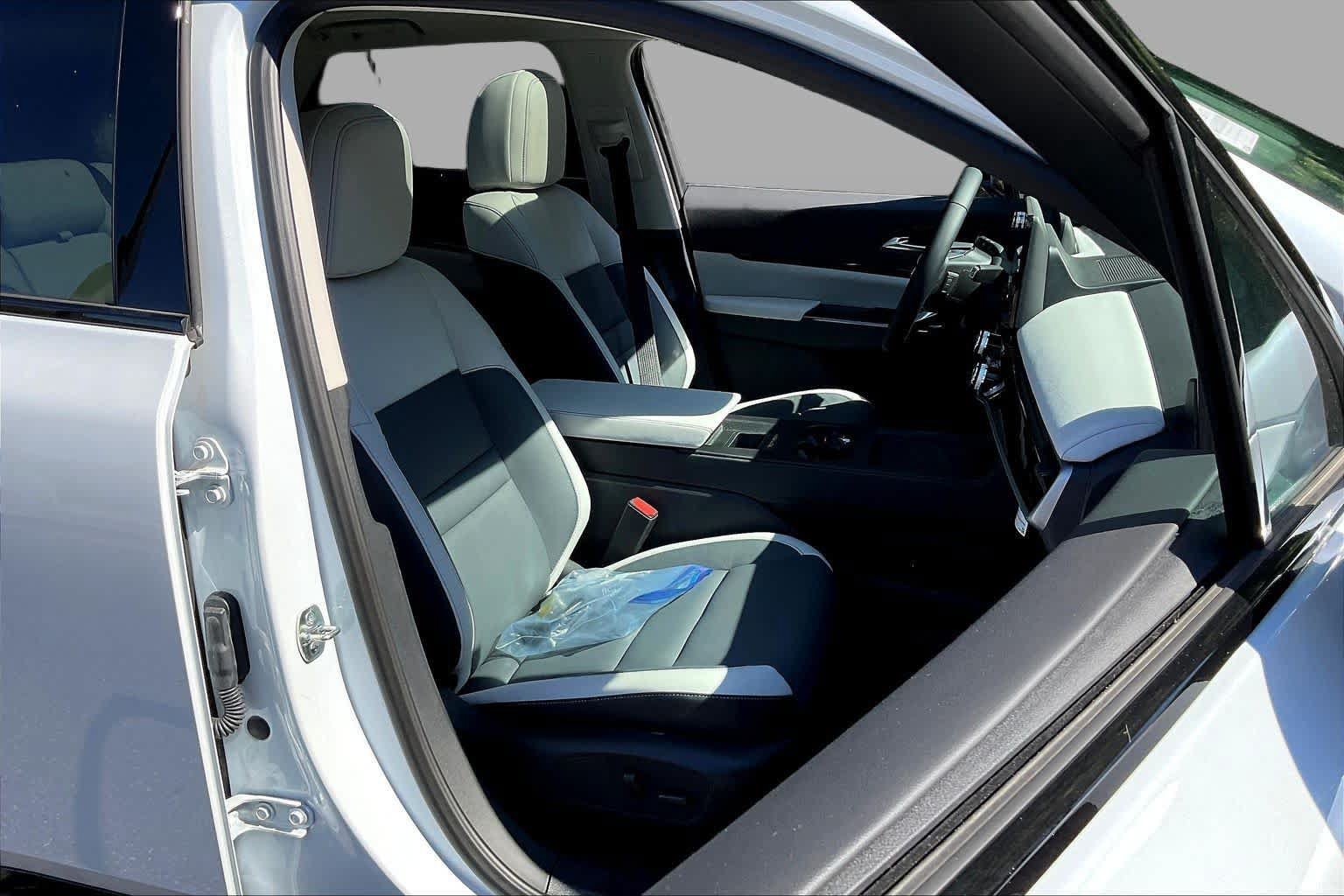 Used 2026 Honda Prologue Touring image 8