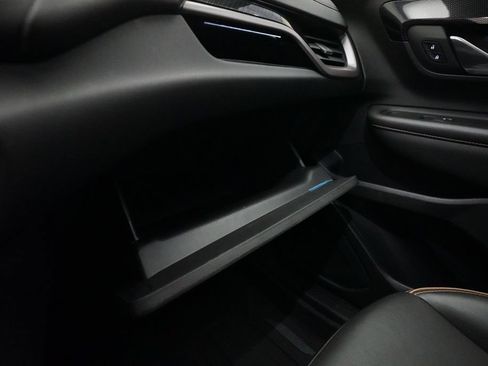 Used 2023 GMC Terrain AT4 w/ Tech Package AWD/4WD image 30