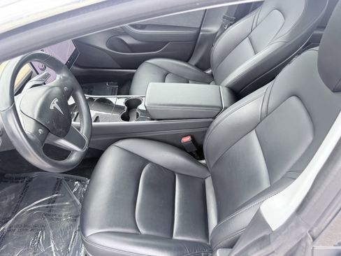 Used 2018 Tesla Model 3 Mid Range image 23