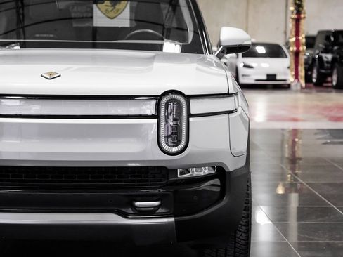Used 2022 Rivian R1T Launch Edition image 52