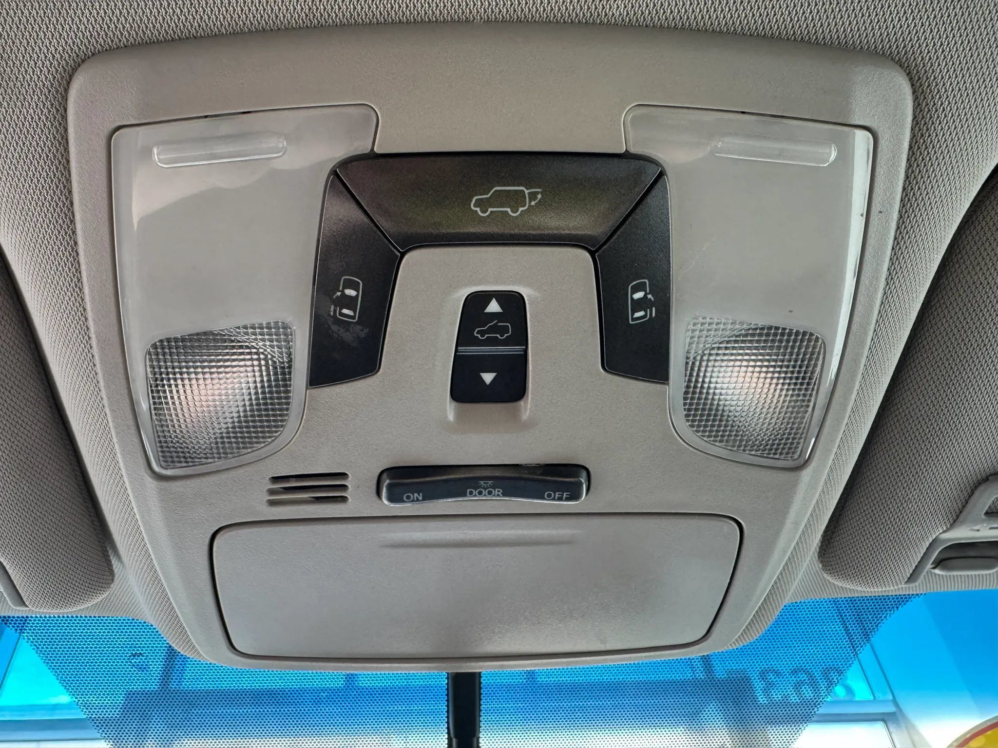 Used 2016 Toyota Sienna XLE FWD image 20