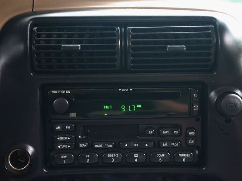 Used 2002 Ford Ranger XL RWD image 25