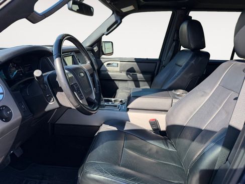 Used 2016 Ford Expedition Limited w/ Equipment Group 301A image 9