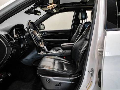 Used 2020 Jeep Grand Cherokee High Altitude AWD/4WD image 6