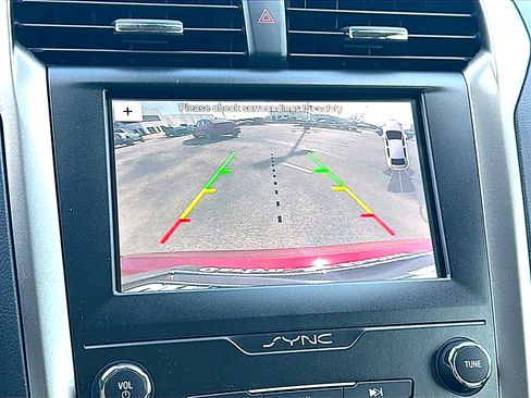 Used 2019 Ford Fusion SE w/ Equipment Group 151A image 32