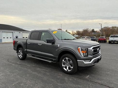 Used 2022 Ford F150 XLT w/ Equipment Group 302A High AWD/4WD image 9