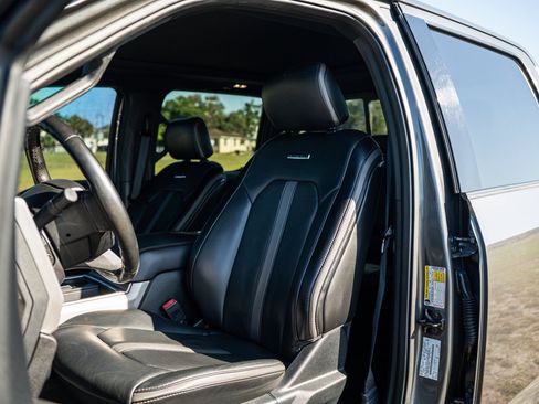 Used 2021 Ford F450 Platinum AWD/4WD image 7