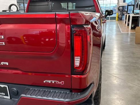 Used 2021 GMC Sierra 1500 AT4 w/ AT4 Value Package AWD/4WD image 6