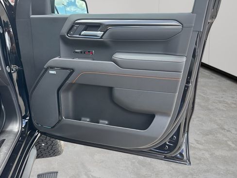 New 2025 GMC Sierra 1500 AT4 w/ AT4 Premium Package image 27