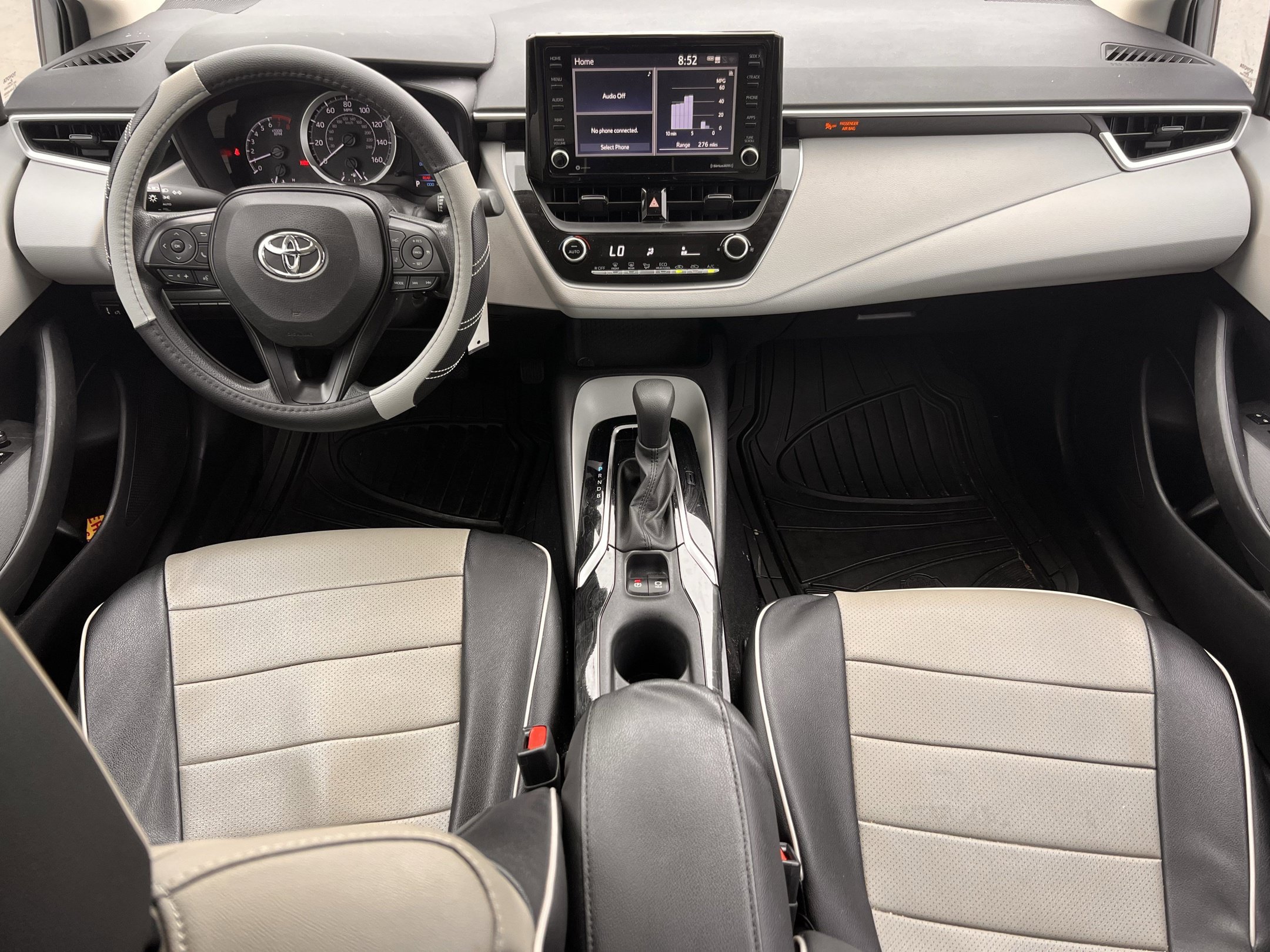 Used 2022 Toyota Corolla LE FWD image 12