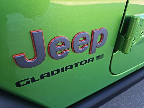 New 2026 Jeep Gladiator Mojave image 20