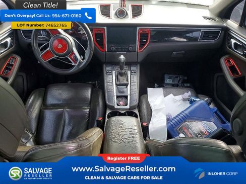 Used 2017 Porsche Macan image 11