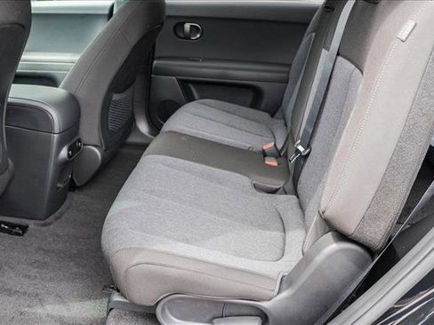 New 2025 Hyundai Ioniq 5 SE image 25