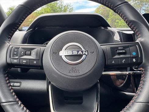 Used 2025 Nissan Pathfinder Rock Creek AWD/4WD image 18