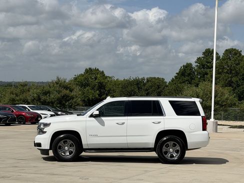 Used 2019 Chevrolet Tahoe LS RWD image 3