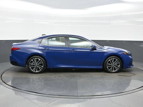 Used 2026 Toyota Camry XLE w/ Premium Plus Package AWD/4WD image 7